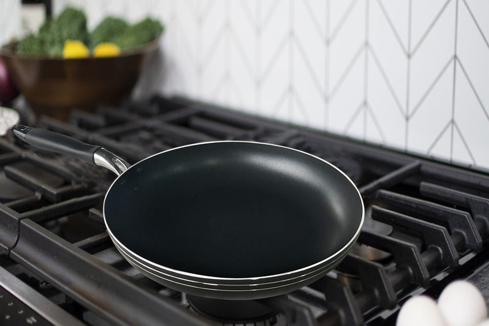 Bene Casa 8-inch Non-Stick Frypan w/ Heat Resistant Handle